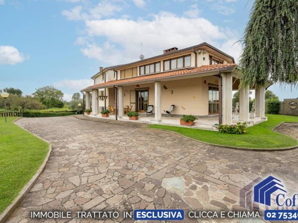 casa indipendente in vendita a Cassano d'Adda