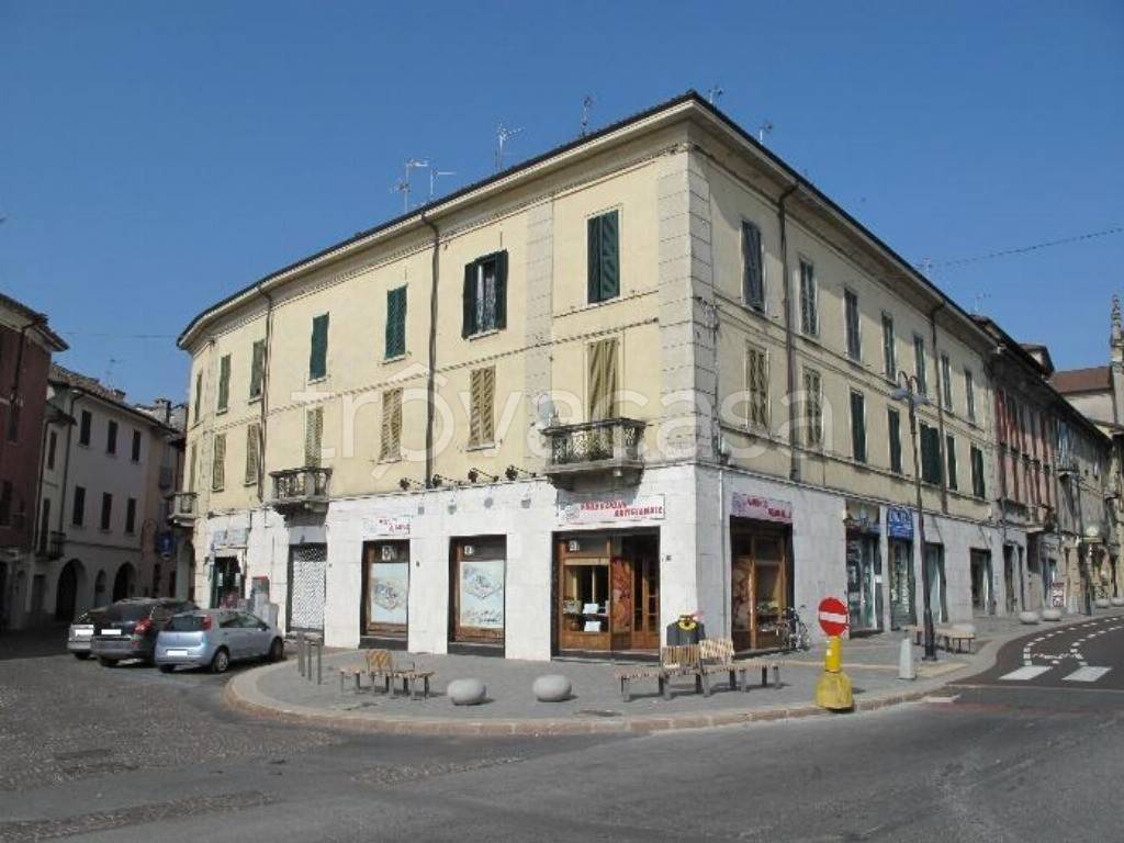 appartamento in vendita a Cassano d'Adda