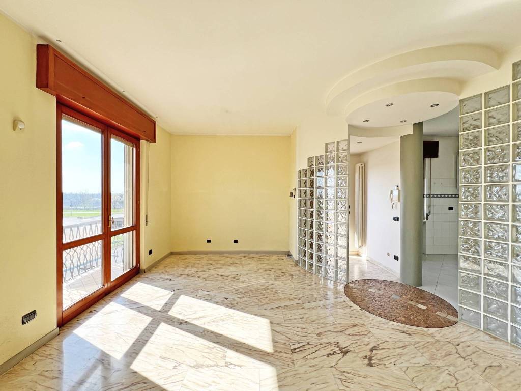 appartamento in vendita a Cassano d'Adda in zona Groppello d'Adda