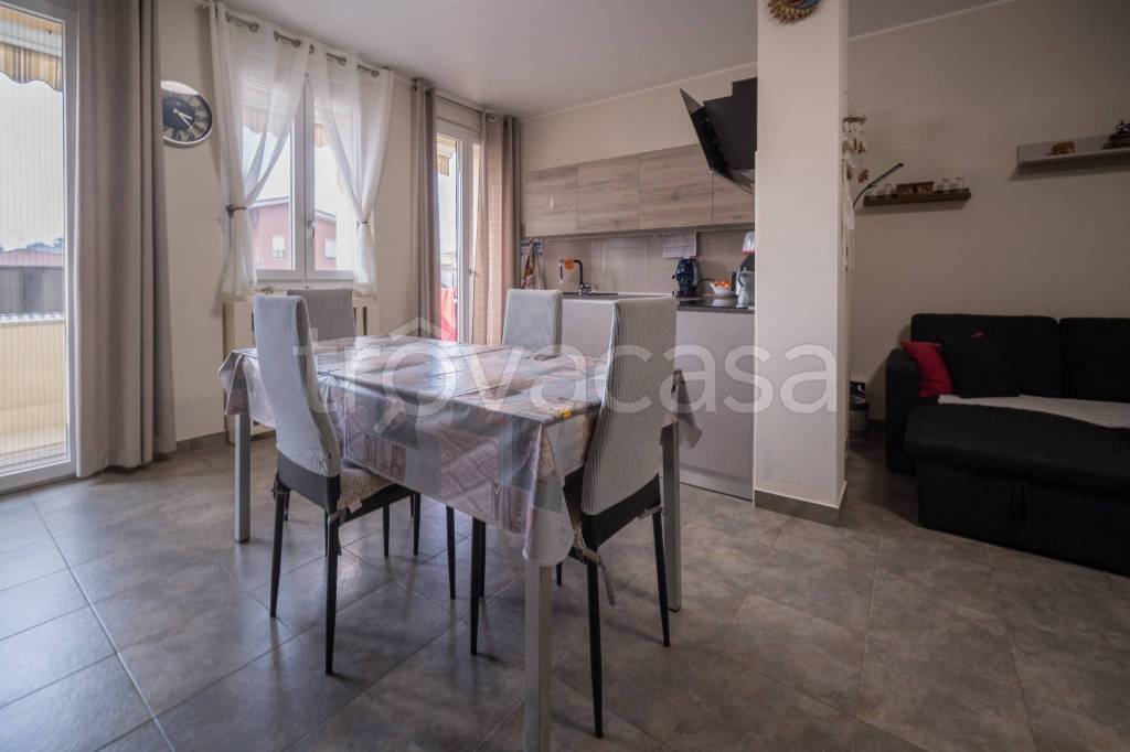 appartamento in vendita a Cassano d'Adda