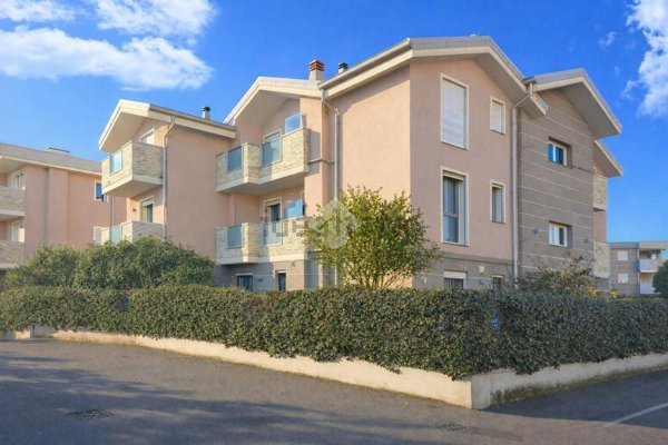 appartamento in vendita a Cassano d'Adda