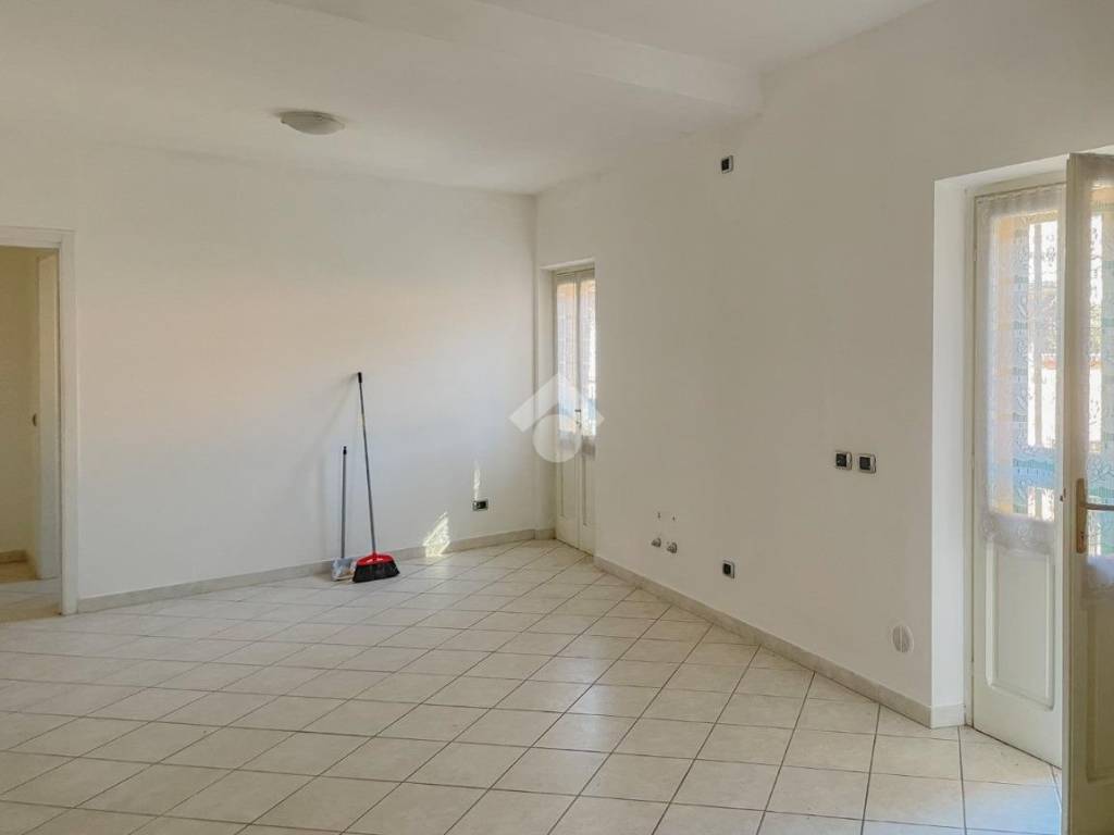 ufficio in vendita a Cassano d'Adda