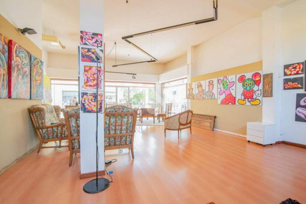 negozio in vendita a Cassano d'Adda