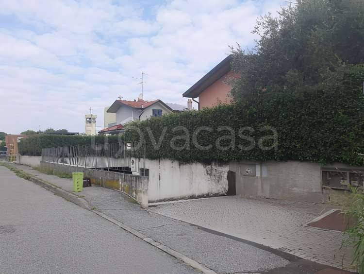 appartamento in vendita a Cassano d'Adda