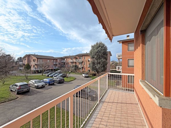 appartamento in vendita a Cassano d'Adda in zona Groppello d'Adda