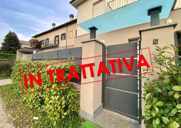 casa indipendente in vendita a Cassano d'Adda
