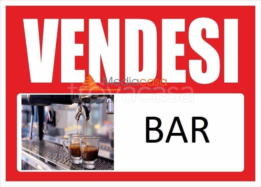 negozio in vendita a Cassano d'Adda