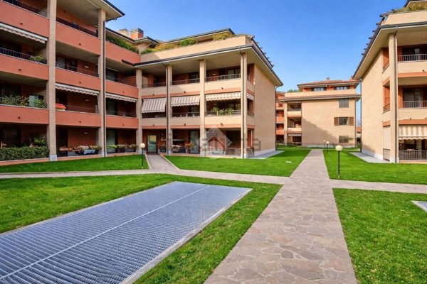 appartamento in vendita a Cassano d'Adda