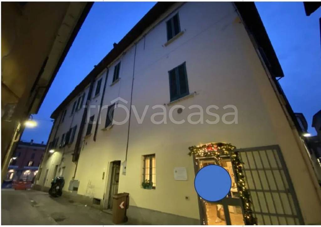 appartamento in vendita a Cassano d'Adda