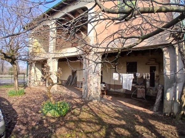 casa indipendente in vendita a Cassano d'Adda
