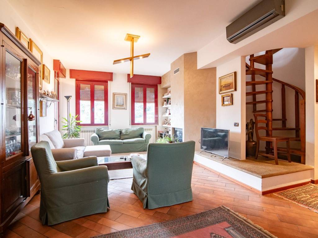 appartamento in vendita a Cassano d'Adda