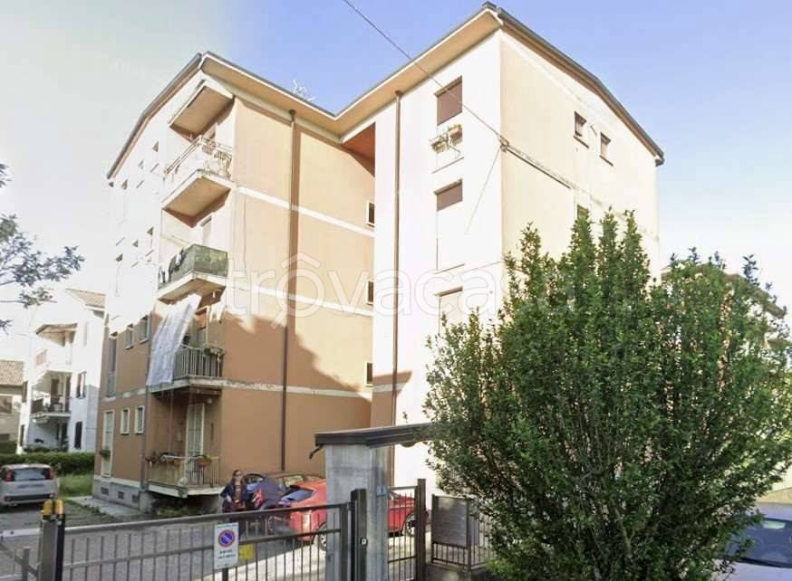 appartamento in vendita a Cassano d'Adda