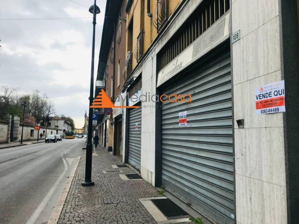 negozio in vendita a Cassano d'Adda