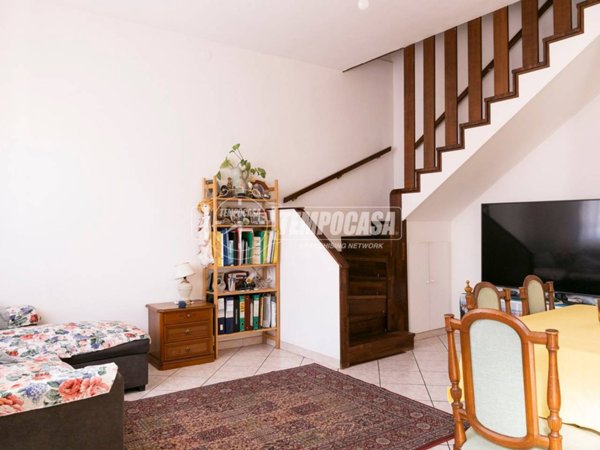 appartamento in vendita a Cassano d'Adda in zona Groppello d'Adda