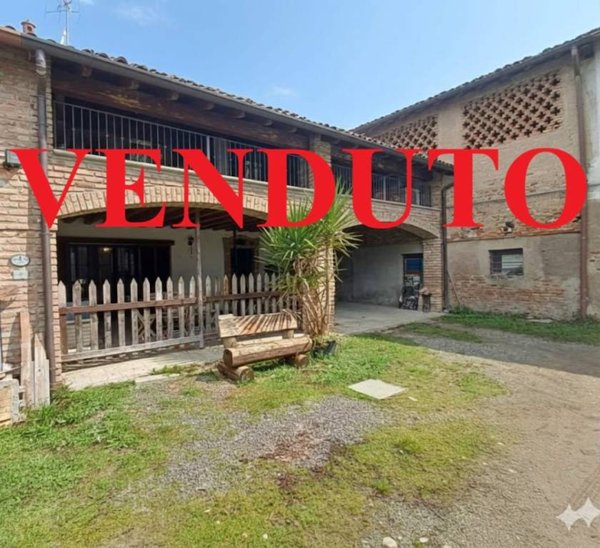casa indipendente in vendita a Cassano d'Adda