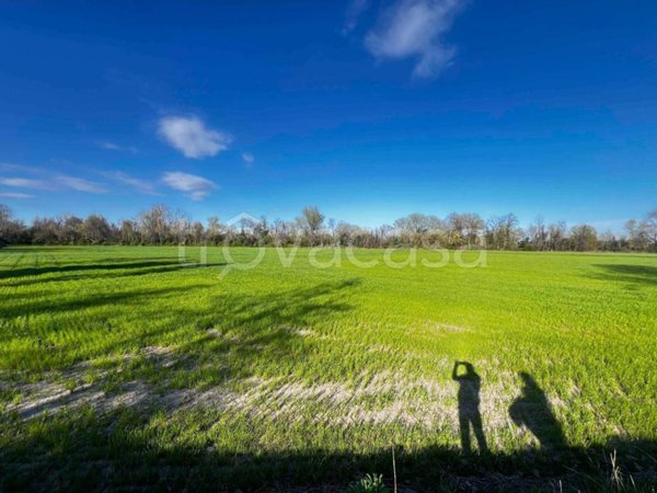 terreno edificabile in vendita a Cassano d'Adda