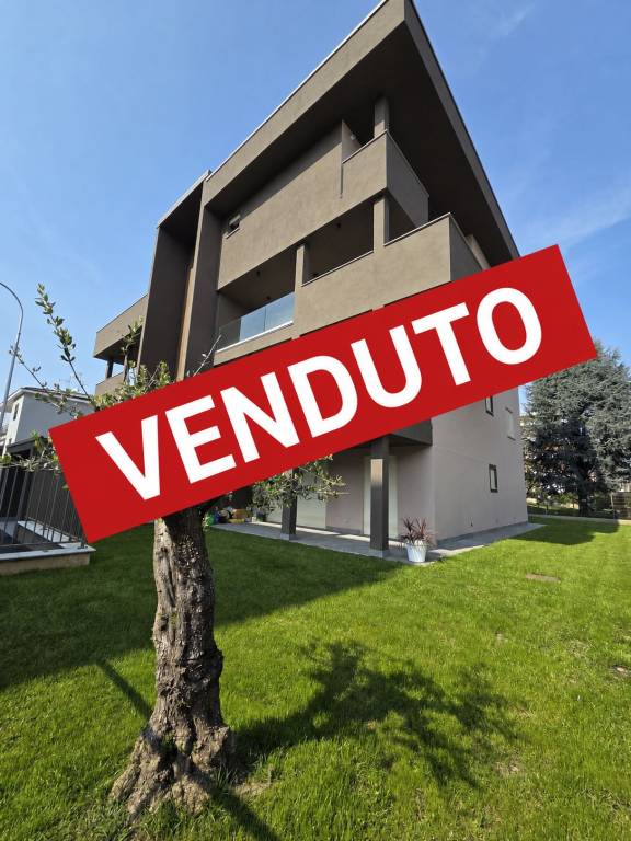 appartamento in vendita a Cassano d'Adda