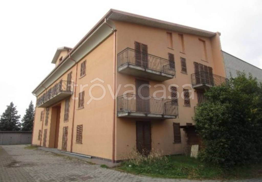 ufficio in vendita a Cassano d'Adda