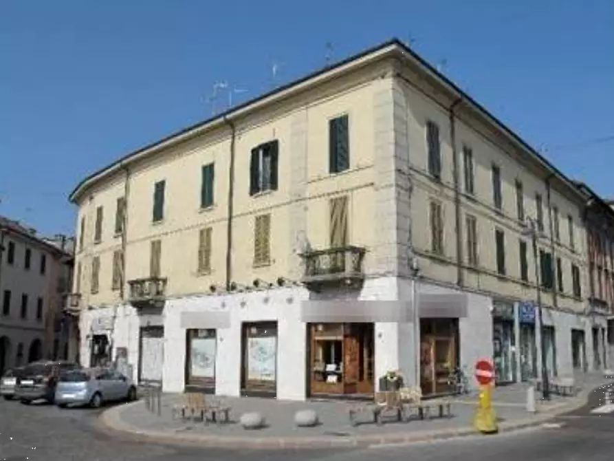 appartamento in vendita a Cassano d'Adda in zona Groppello d'Adda