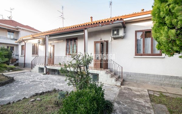casa indipendente in vendita a Cassano d'Adda