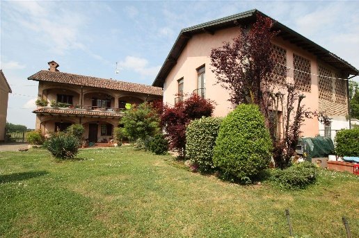 casa indipendente in vendita a Cassano d'Adda