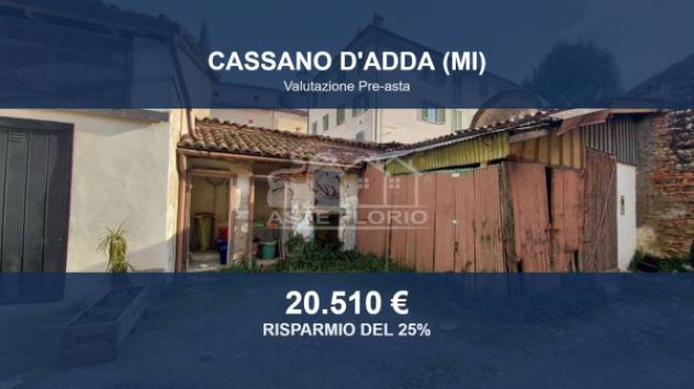 locale commerciale in vendita a Cassano d'Adda