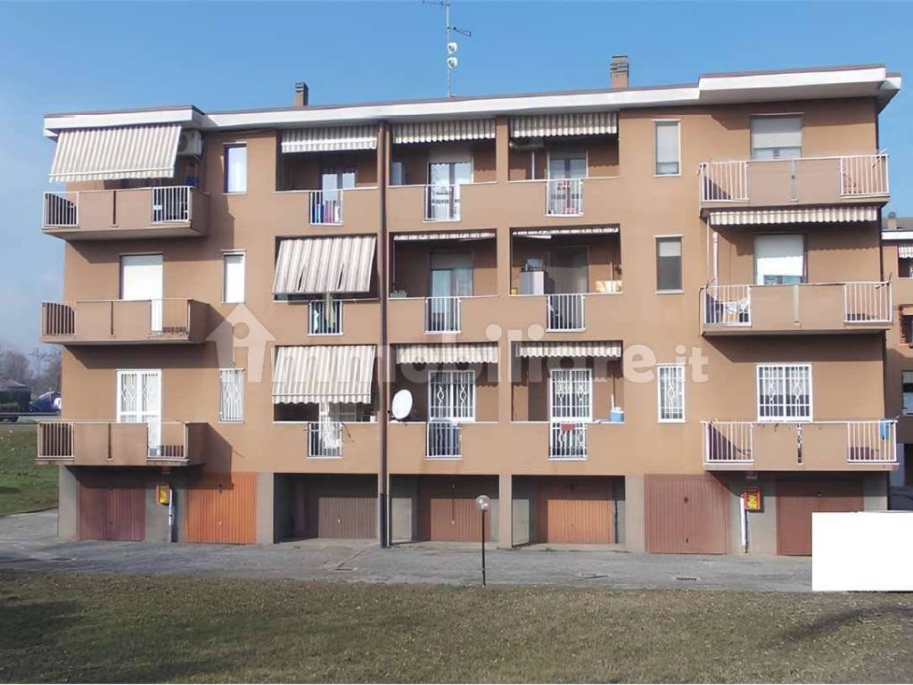 appartamento in vendita a Cassano d'Adda in zona Cascate