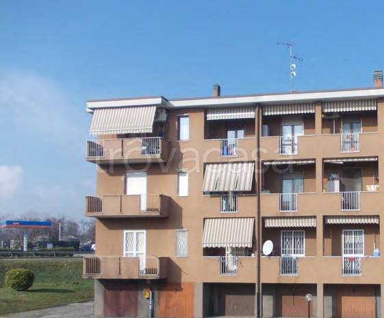 appartamento in vendita a Cassano d'Adda in zona Cascate