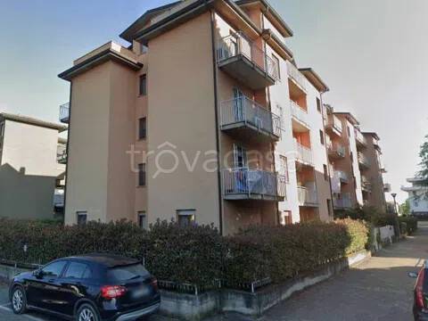 appartamento in vendita a Cassano d'Adda