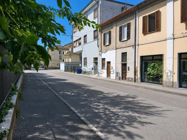 appartamento in vendita a Cassano d'Adda