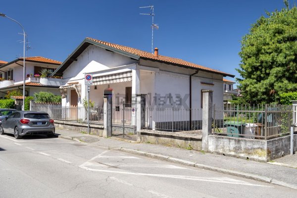 appartamento in vendita a Cassano d'Adda