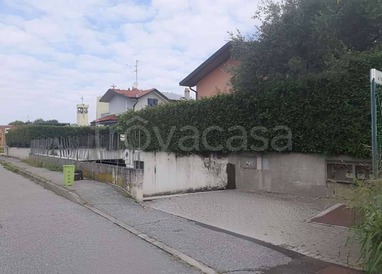 appartamento in vendita a Cassano d'Adda