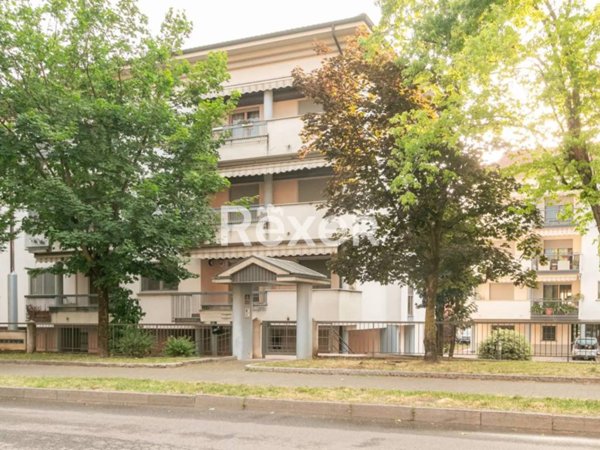 appartamento in vendita a Cassano d'Adda in zona Groppello d'Adda