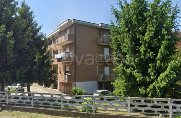 appartamento in vendita a Cassano d'Adda in zona Cascate