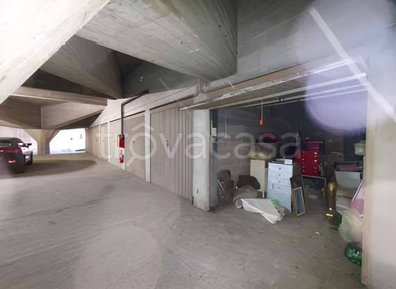 appartamento in vendita a Cassano d'Adda in zona Groppello d'Adda