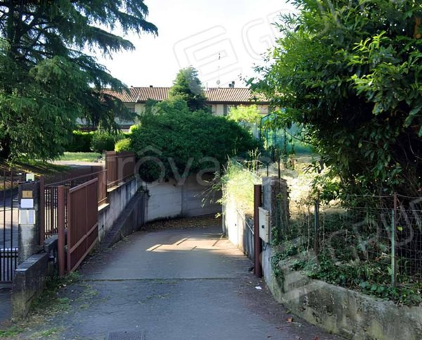 appartamento in vendita a Cassano d'Adda in zona Groppello d'Adda
