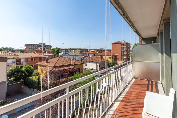 appartamento in vendita a Cassano d'Adda in zona Groppello d'Adda