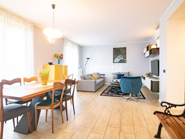 casa indipendente in vendita a Cassano d'Adda in zona Groppello d'Adda