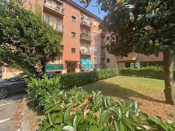 appartamento in vendita a Cassano d'Adda in zona Groppello d'Adda