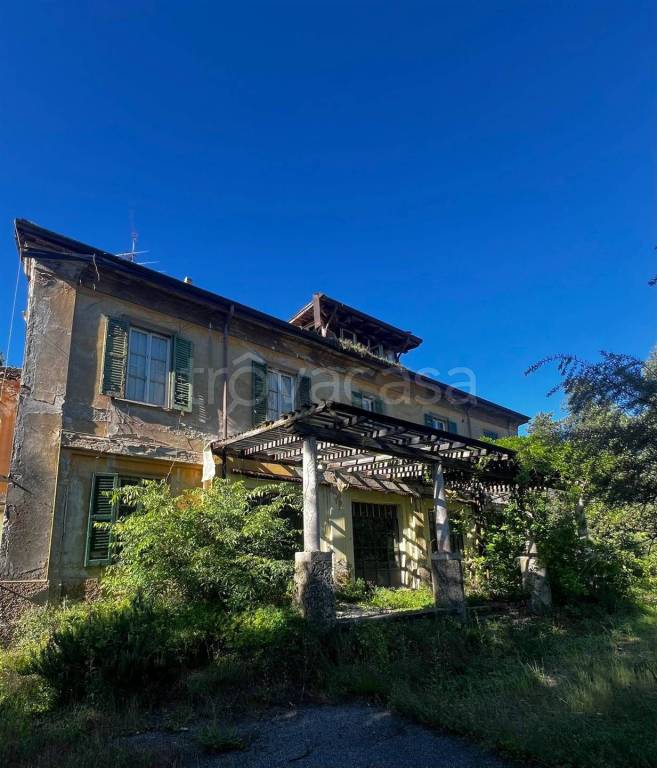 casa indipendente in vendita a Cassano d'Adda in zona Groppello d'Adda