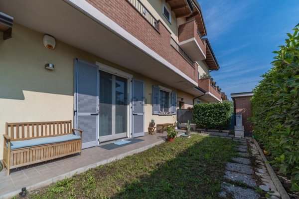 appartamento in vendita a Cassano d'Adda in zona Cascine San Pietro