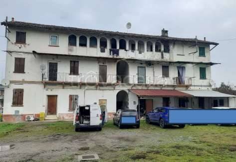 appartamento in vendita a Cassano d'Adda
