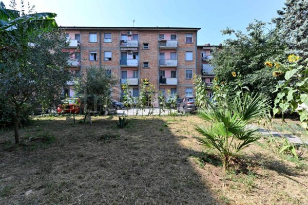 appartamento in vendita a Cassano d'Adda in zona Groppello d'Adda