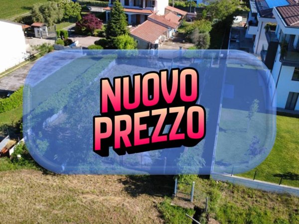 terreno edificabile in vendita a Cassano d'Adda in zona Groppello d'Adda