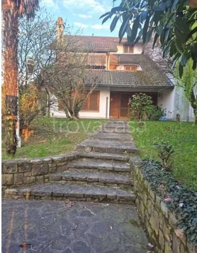 appartamento in vendita a Cassano d'Adda in zona Cascate