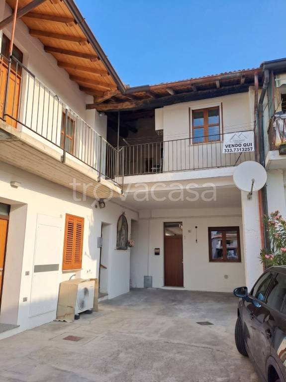 appartamento in vendita a Cassano d'Adda in zona Cascine San Pietro