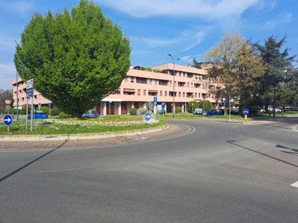 appartamento in vendita a Cassano d'Adda in zona Groppello d'Adda
