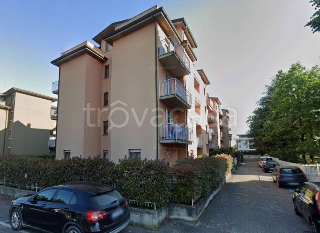 box auto in vendita a Cassano d'Adda in zona Groppello d'Adda