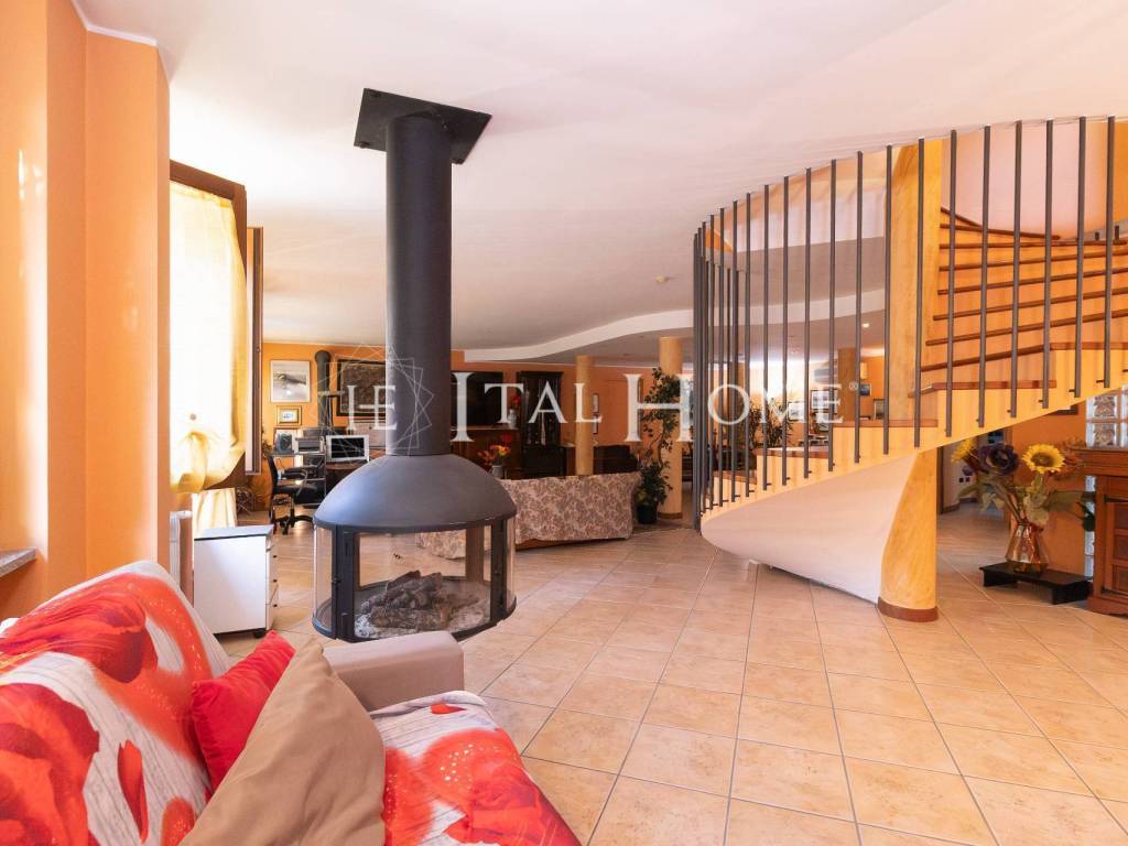 casa indipendente in vendita a Cassano d'Adda in zona Groppello d'Adda