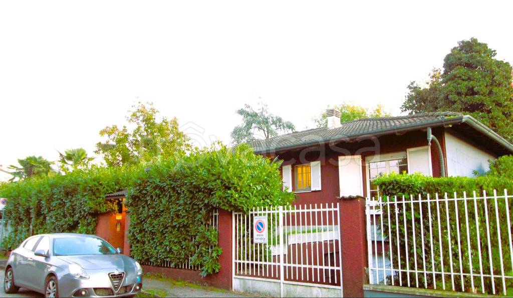casa indipendente in vendita a Cassina de' Pecchi